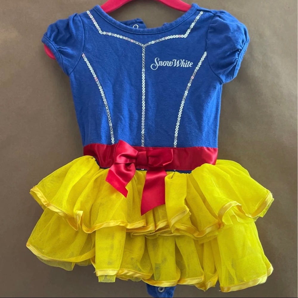 Disney Baby Snow White costume 12 months princess
